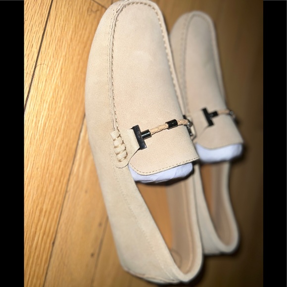 BRAND NEW MENS BEIGE PENNY LOAFERS NWT - Picture 7 of 7